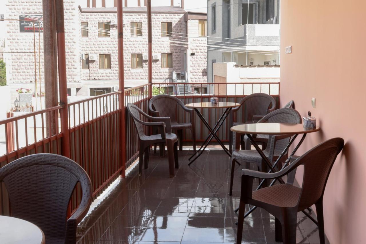 Styopa Hotel Γιερεβάν Εξωτερικό φωτογραφία